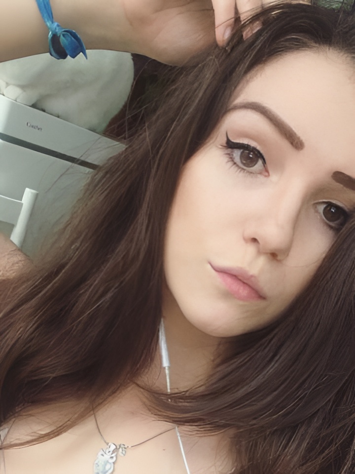 Индивидуалка Арина, доступна для личного знакомства от 4000 руб