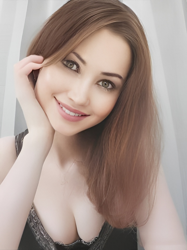 Каролина привлекальеная девушка из Можги цена от 10000 руб