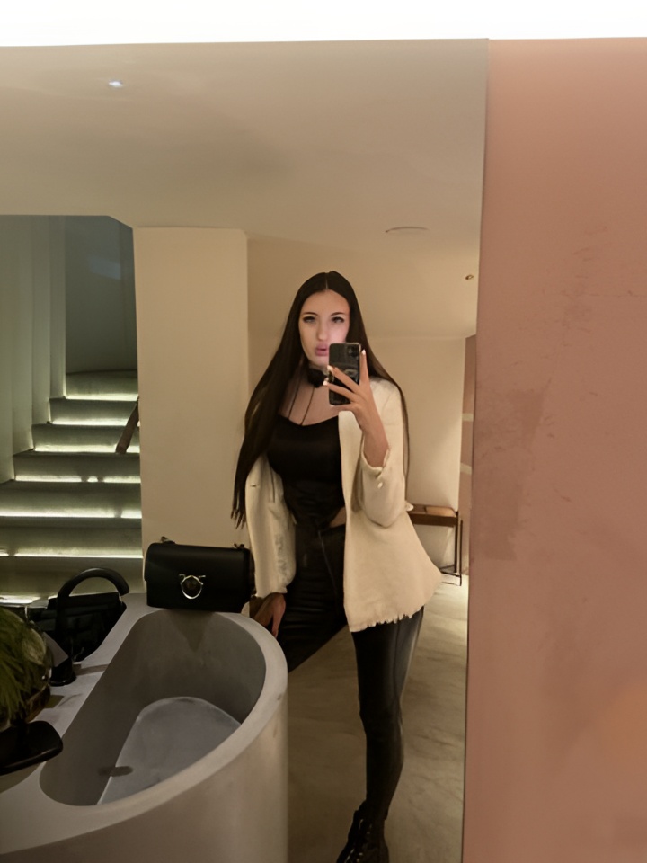 Майя привлекальеная девушка из Можги цена от 2000 руб