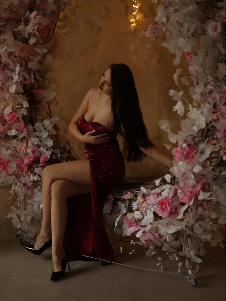 Индивидуалка Майя, доступна для личного знакомства от 2000 руб