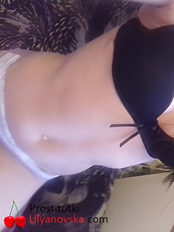 Анечка привлекательная девушка из Можги цена от 1500 руб