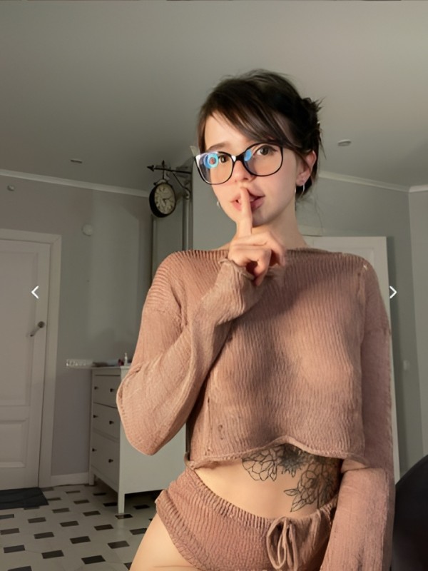 Азалия привлекательная девушка из Можги цена от 3000 руб