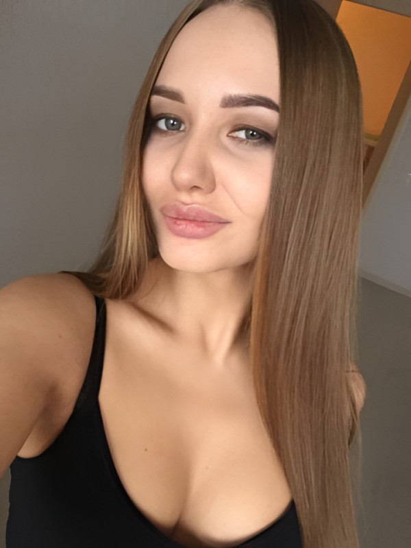 Карина фото 2