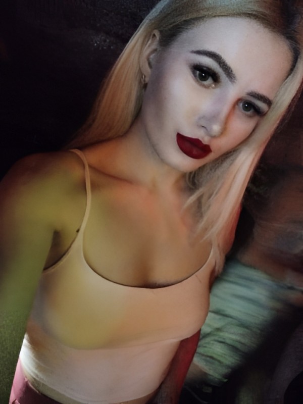 Светлана привлекательная девушка из Можги цена от 4000 руб