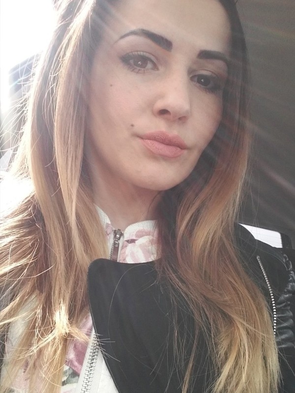 Алиса привлекательная девушка из Можги цена от 3500 руб